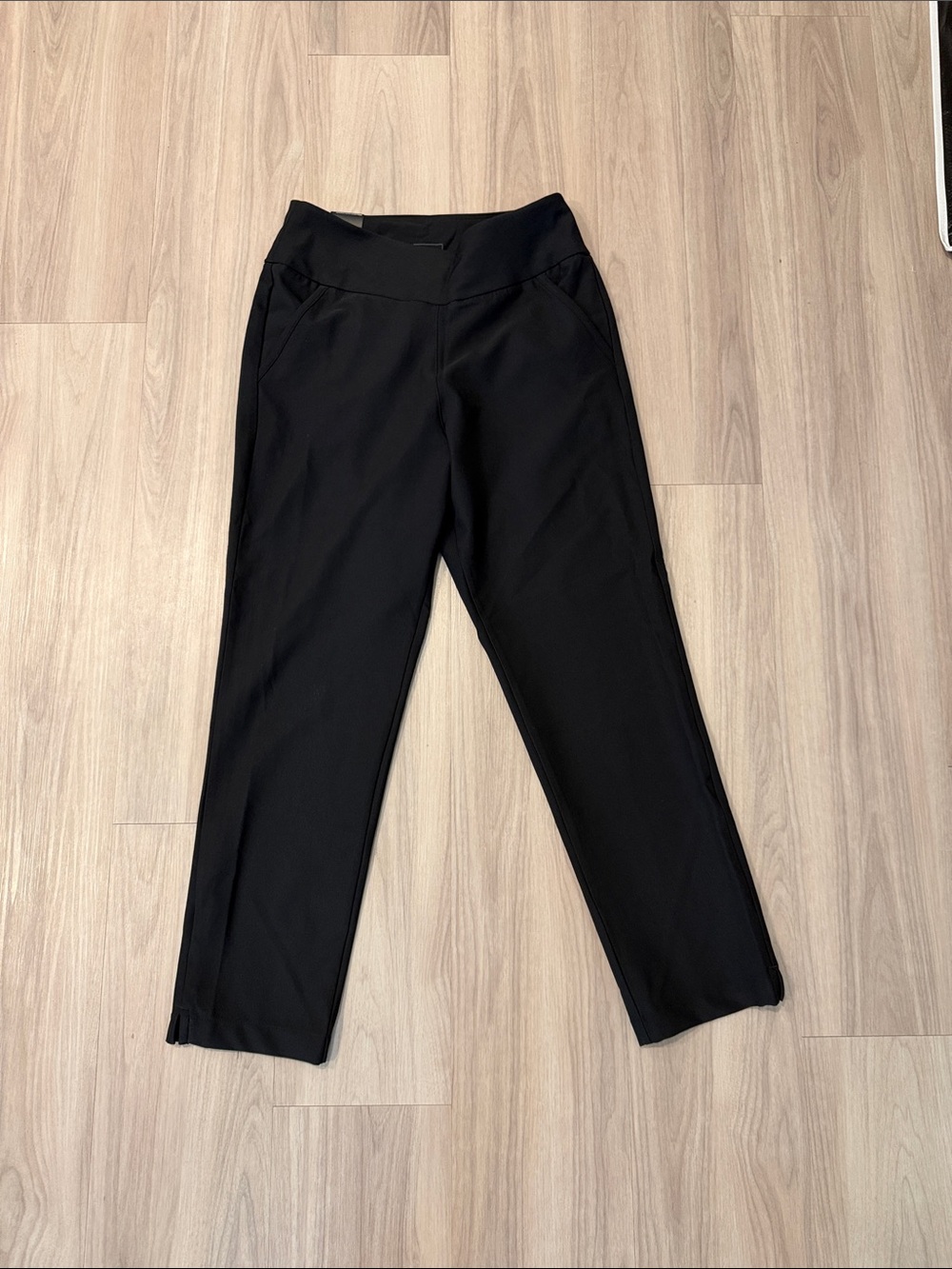 Women's Black Pull-On Straight Pants